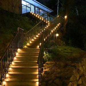 ガーデンライト LED ソーラー ラ イト 4個セット 庭 段差型 階段 玄関 フェンス カーポート ガレ ージ 屋外 照明 庭園灯 防水 防 犯 配線不要 フットライト